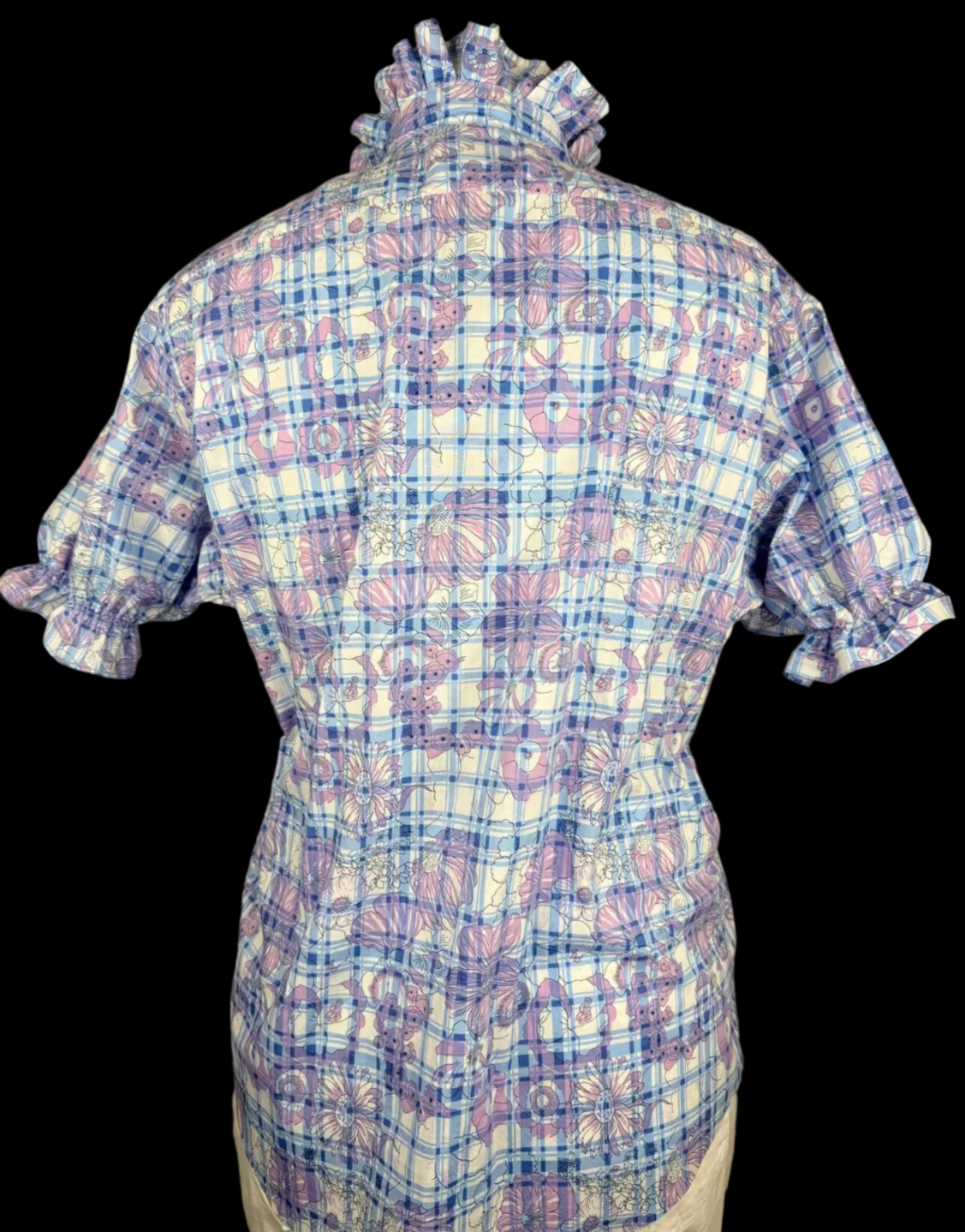 St. Lucia short sleeve size M/L